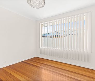 Renovated Family Home! - Photo 5