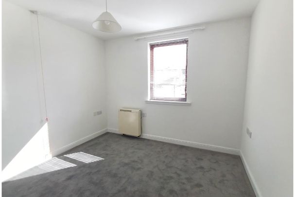 2 bed flat for rent in Roseburn - Photo 1