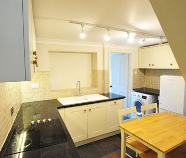 2 bedroom terraced house to rent - Photo 5