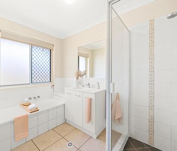 25 Storr Circuit, Goodna - Photo 3