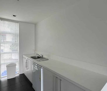 Furnished Two Bedrooms apartment in Auckland Grammar Zone - Photo 5