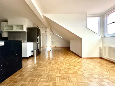 Charmante 3-Zimmer-Dachgeschoßwohnung in Fohnsdorf - Balkon & Stellplatz inklusive! - Foto 3