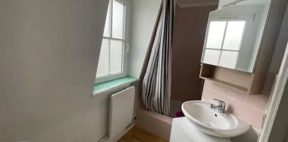 Appartement à louer 2 pièces 49m² - Photo 2