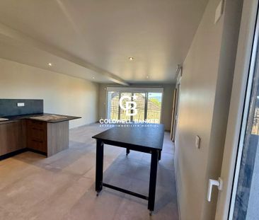 Location Appartement 3 pièces 77m² LUCINGES 74380 - Photo 2