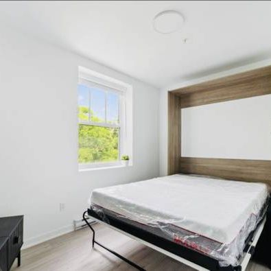 New Studios Downtown Montreal ** Brand New Construction ** - Photo 1