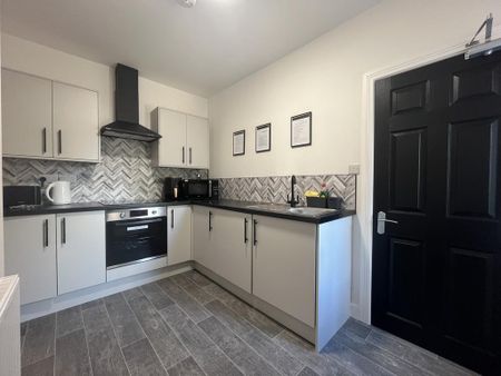 Studio to rent - Photo 4