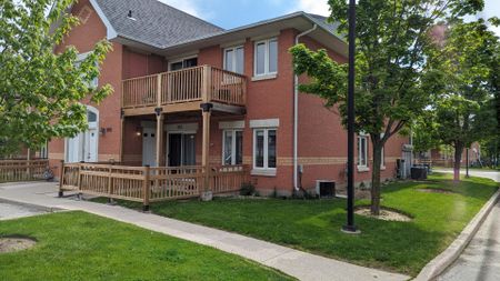 For Lease - 4140 Foxwood Drive Unit# 901, Burlington, Ontario - Photo 5