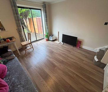 1 bedroom terraced house to rent - Photo 2