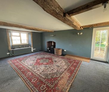 4 bedroom farm house to rent - Photo 2