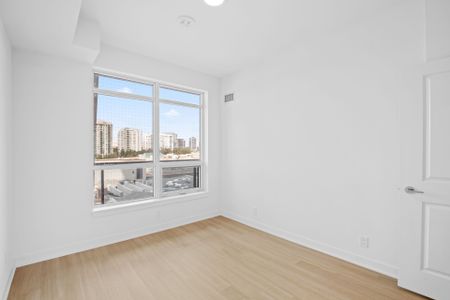 For Lease - 30 Upper Mall Way Unit# 317A, Vaughan, Ontario - Photo 2