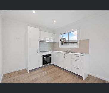 19a Robertson Road, Killarney Vale, NSW 2261 - Photo 5