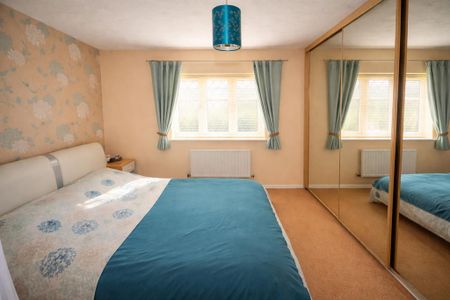 2 bedroom semi-detached house to rent - Photo 2