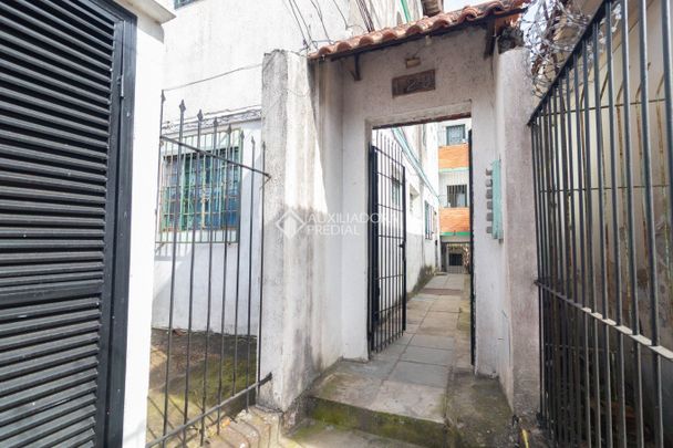 Casa em Condomínio com 2 quartos e 45m² para alugar em Nonoai, Porto Alegre. - Photo 1