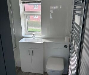 27, Garrow Hill Avenue - Photo 1