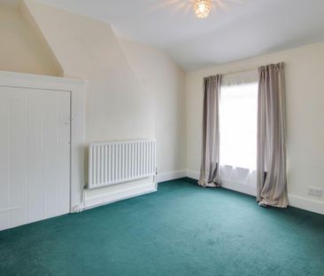 2 bedroom end of terrace house to rent - Photo 6