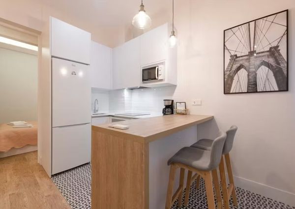 Calle de Santa Brígida, Madrid, Community of Madrid 28004