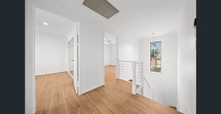 Prestige Waterfront Masterpiece with Private Jetty - Photo 2