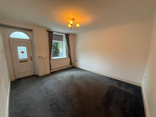 2 bedroom cottage to rent - Photo 1