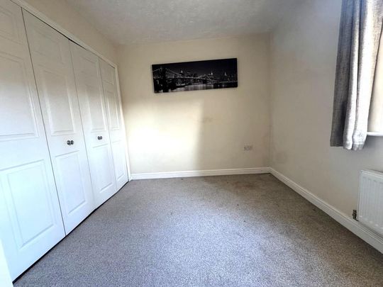 2 bedroom end of terrace house to rent - Photo 1