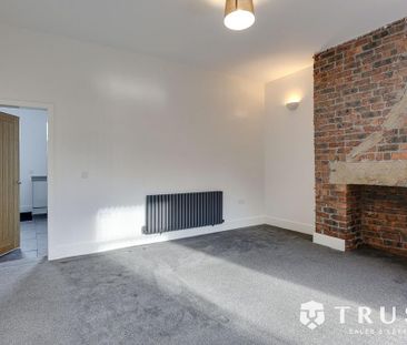 4 bedroom terraced house to rent - Photo 1