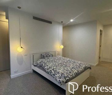 Brand New Luxury Living - Photo 4
