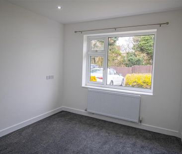 2 bedroom detached bungalow to rent - Photo 1