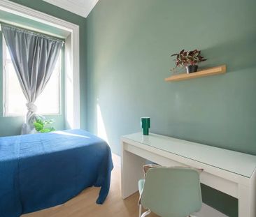 Largo Vitorino Damásio, Lisbon, Lisbon 1200-872 - Photo 1