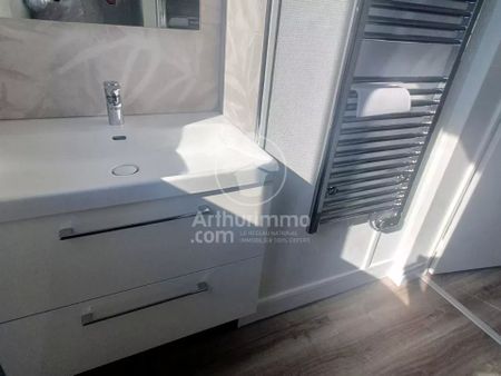 Location Appartement 3 pièces 53 m2 à Rouen - Photo 4