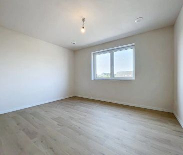 Recnte woning met 3 slaapkamers en parkeerplaats - Foto 3