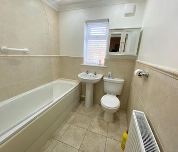 2 bedroom apartment to rent - Photo 5