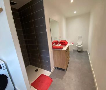 A LOUER APPARTEMENT MEUBLE RDC QUARTIER ST MARTIN A ST QUENTIN 02100 - Photo 4