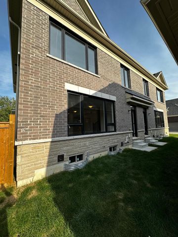 For Lease - 333 Lindsay Street, Kawartha Lakes, Ontario - Photo 4