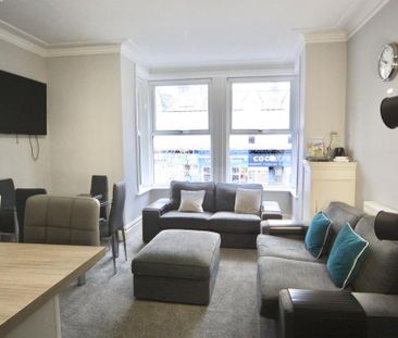 2 bedroom apartment to rent - Photo 3