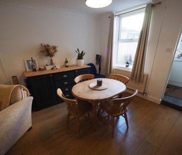 2 bedroom house to rent - Photo 3