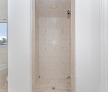 For Lease - 4623 Simmons Road, Burlington, Ontario - Photo 4