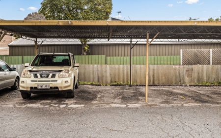 Convenient 2 Bedroom Unit near Flinders University and Medical Centre - Photo 5