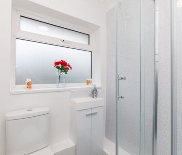 Tilgate 1 bedroom house to rent - Photo 4