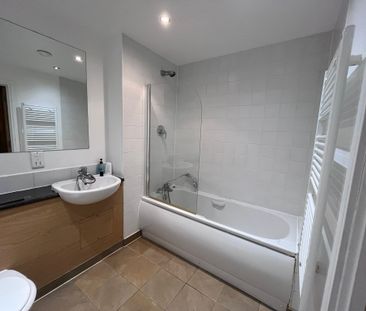 Pearl House, Princess Way, Swansea, SA1 5HF - Photo 6