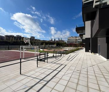 Piso de alquiler en Calle Calle de Dulce Chacón, 25, Virgen del Cor... - Photo 2