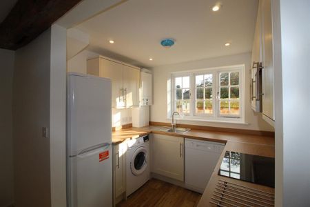 1 bedroom flat to rent - Photo 4