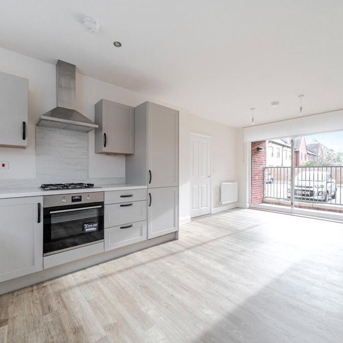 2 bedroom apartment to rent - Photo 1