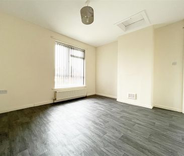 3 bedroom End of terrace house to rent - Photo 4