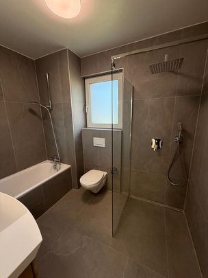 Appartement neuf 4.5 au 1er étage vue lac - Photo 1