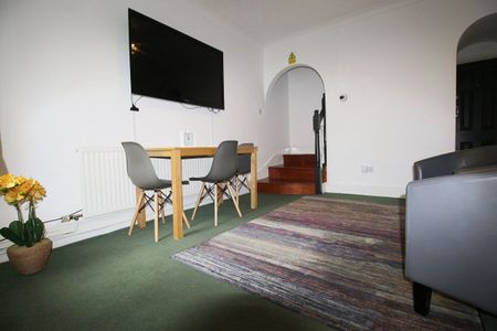 Student Accommodation, 17 Foss Bank, Lincoln, Lincolnshire, LN1 1TA - Photo 5