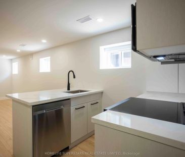 15 Shademaster Court #LOWER - Photo 3