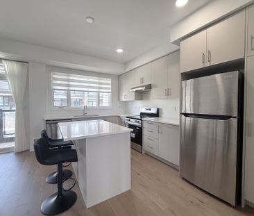 For Lease - 1134 Wheat Boom Drive, Oakville, Ontario - Photo 6