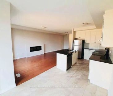 Condo Townhouse For Lease | N9261620 - Photo 6