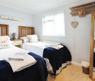 2 bedroom terraced house to rent - Photo 3
