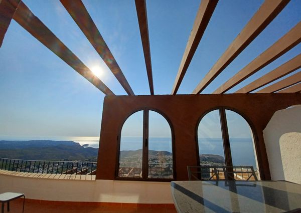 2 bedroom sea view apartment for rent in Cumbre del Sol