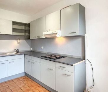 Appartement te huur in Petit-Rechain voor € 700 met 2 slaapkamers - Photo 3